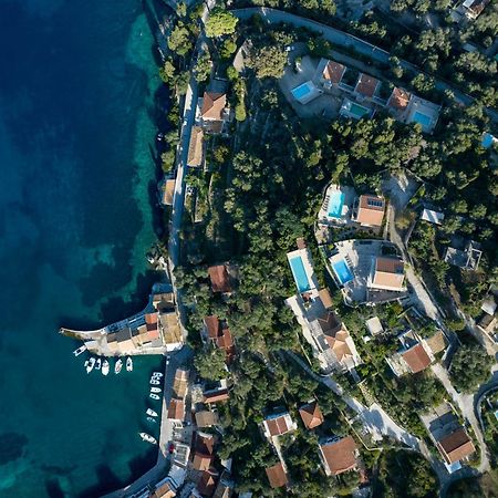 Pangolas Apartments Paxos Longós Extérieur photo