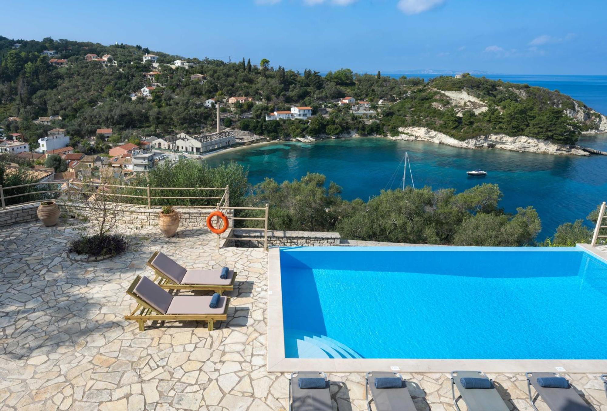 Pangolas Apartments Paxos Longós Extérieur photo