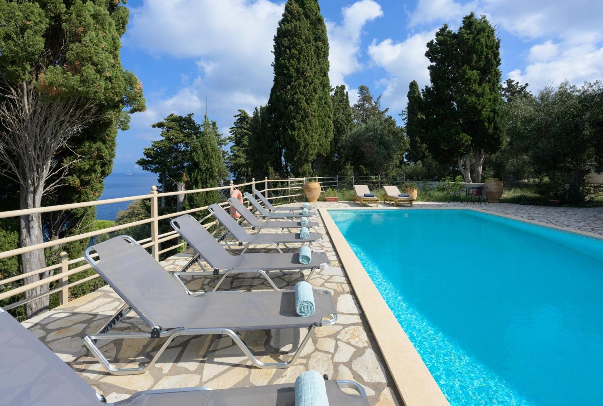 Pangolas Apartments Paxos Longós Extérieur photo